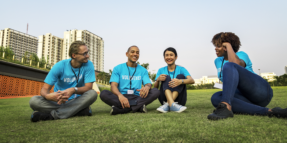 Volunteers in park